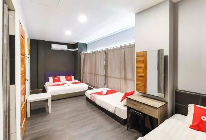 ホテル Oyo 89381 Moonnight