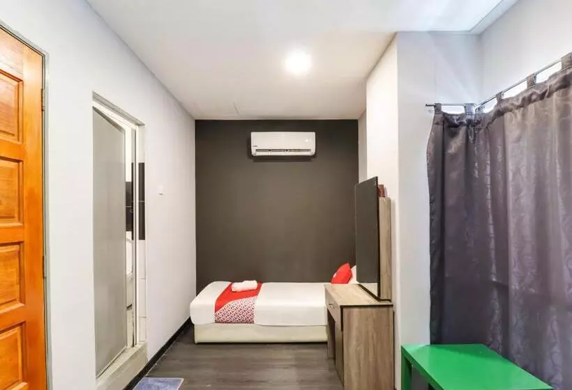 ホテル Oyo 89381 Moonnight