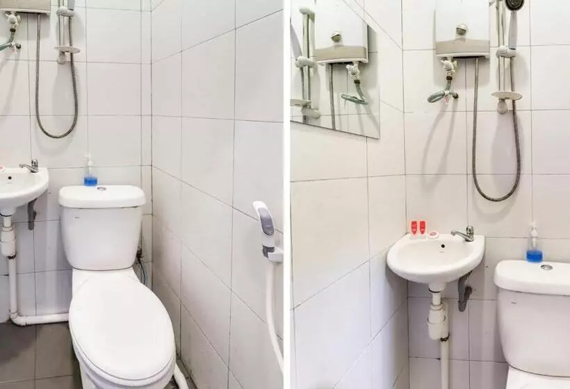 ホテル Oyo 89381 Moonnight