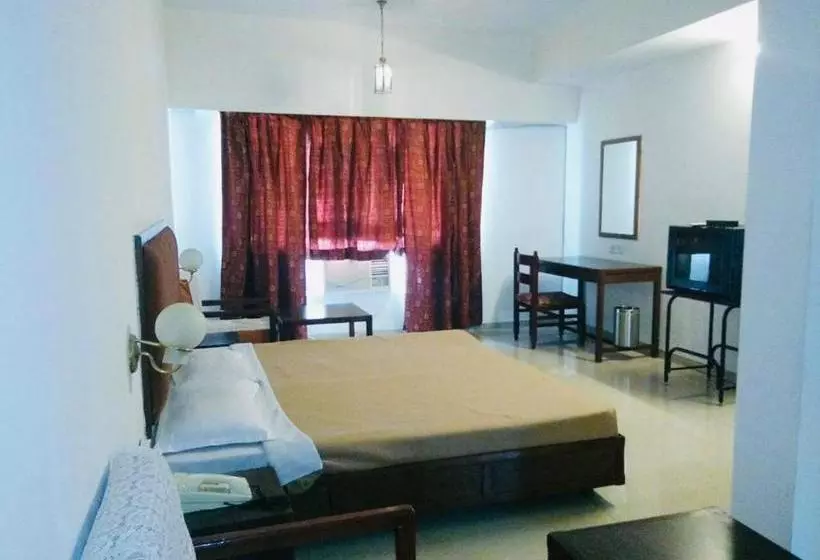 Hotelli Regency Bina