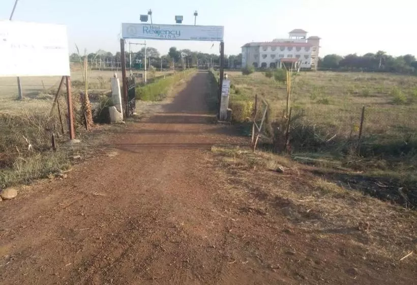 Hotelli Regency Bina