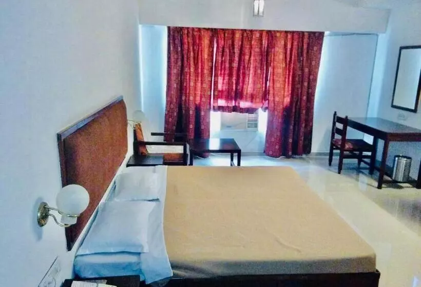 Hotelli Regency Bina