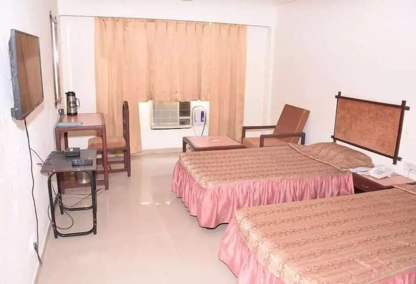 Hotelli Regency Bina