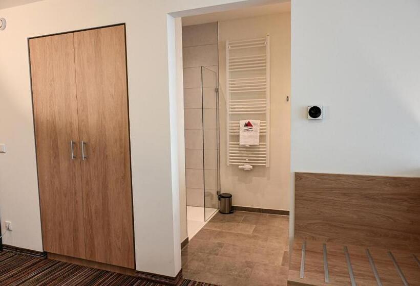 Отель Soloplan City Resort