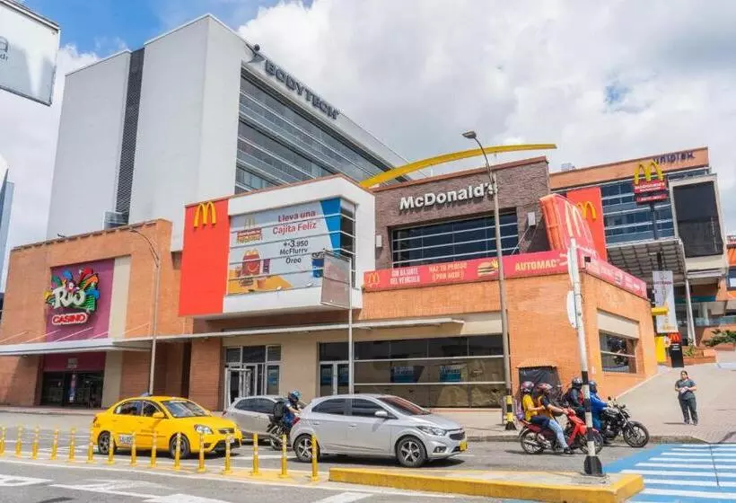 Hotelli Zentrico Boutique