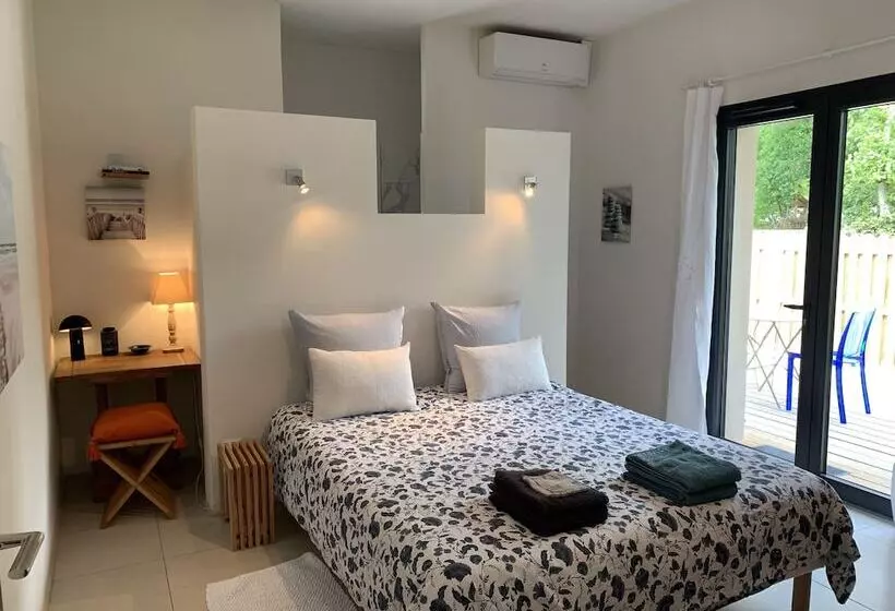 Majatalo La Maison Du Cotton   Gîte Bioclimatique