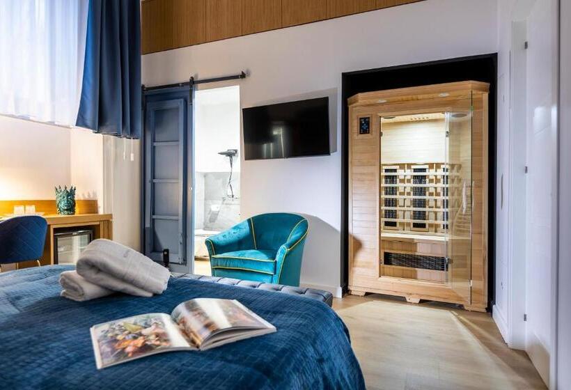 پانسیون Vespri Luxury Rooms & Suites