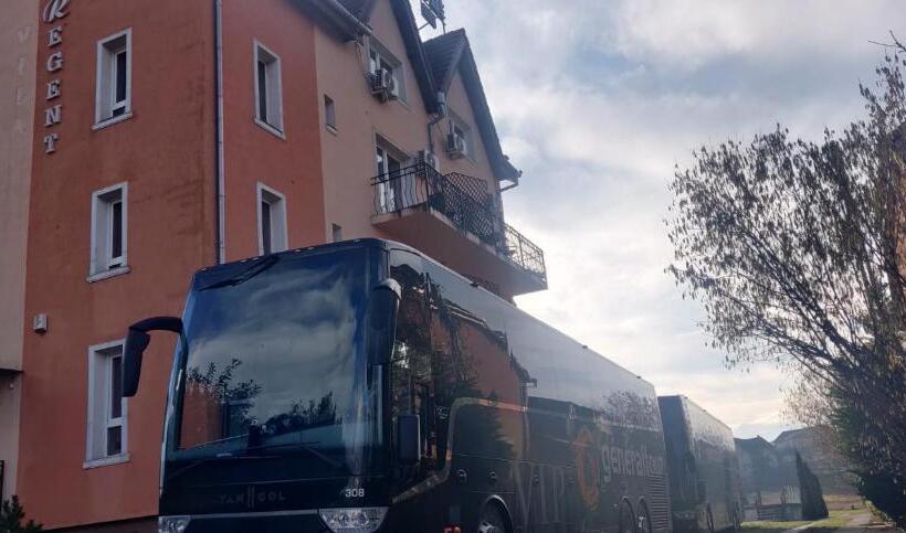 Pension Regent Green Leaf