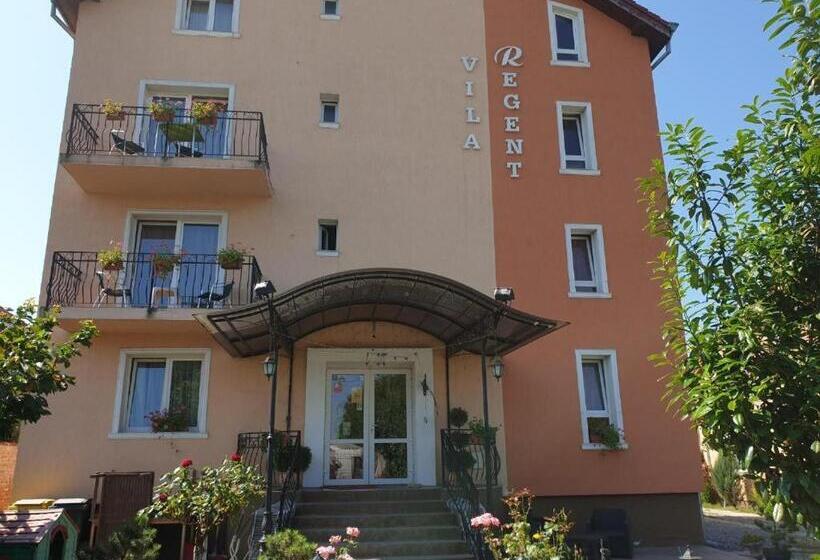 Pension Regent Green Leaf