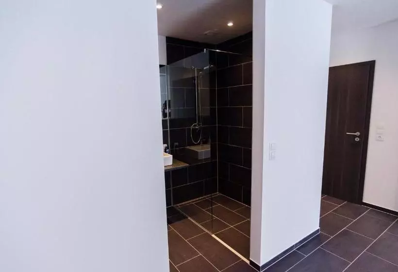 3h Apartments