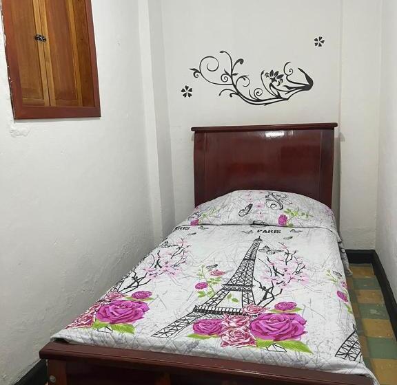 הוסטל Hostal Donde Jose