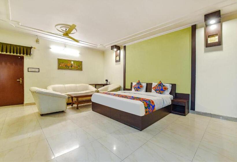 Fabhotel Prime Surpin Palace