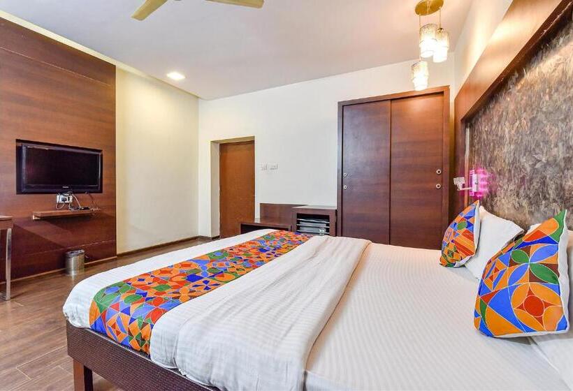 Fabhotel Prime Surpin Palace