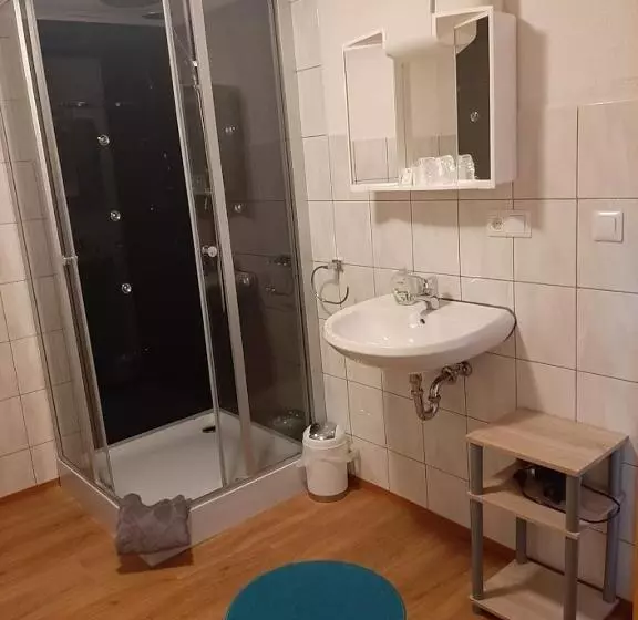 Gästehaus Apartments B & B27 Und Pension Waldhorn