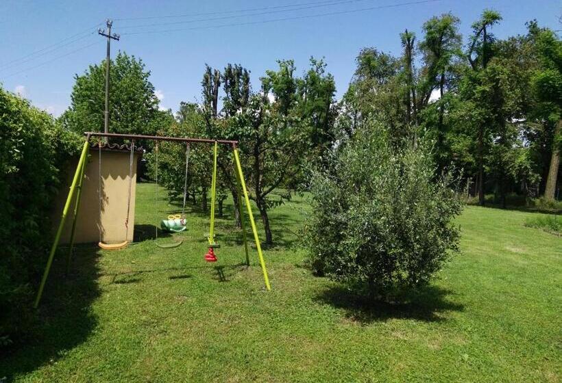 בית מלון כפרי Alloggio Agrituristico Dodici Apostoli