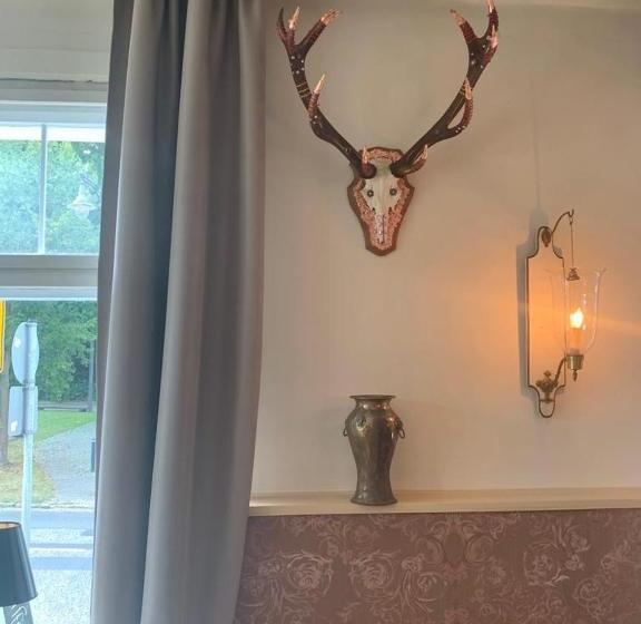 Bahnhofshotel Die Neue Bühne