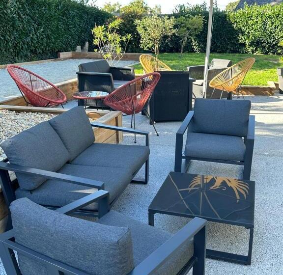 ホテル Le Lobreont