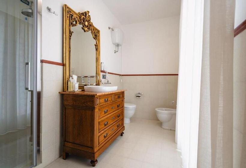 酒店 Villa Eleonora Paestum