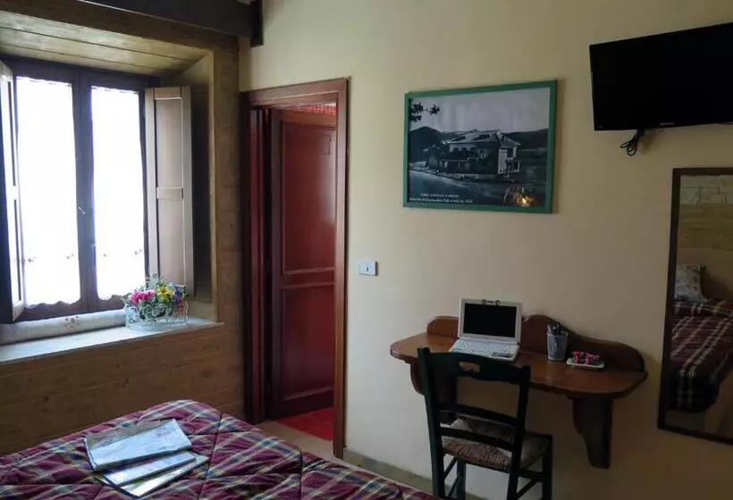 ペンション Affittacamere Prato Rosso