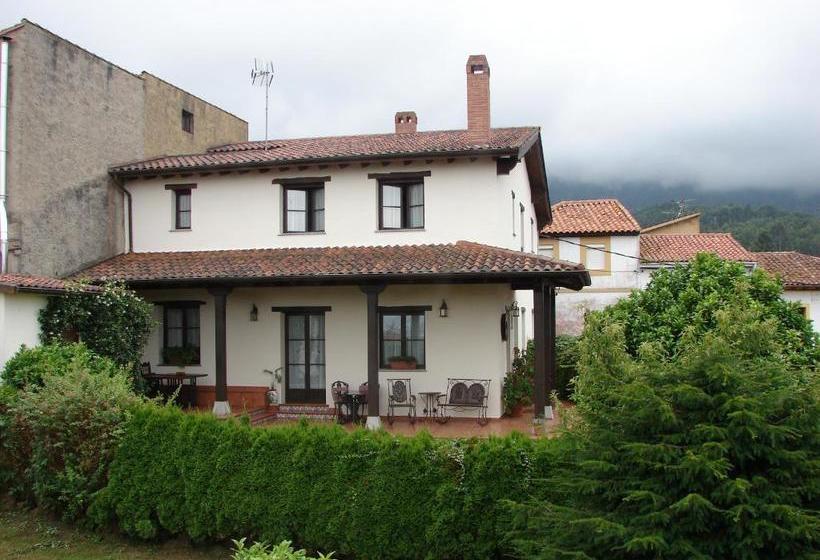 펜션 Casa De Aldea Los Duesos