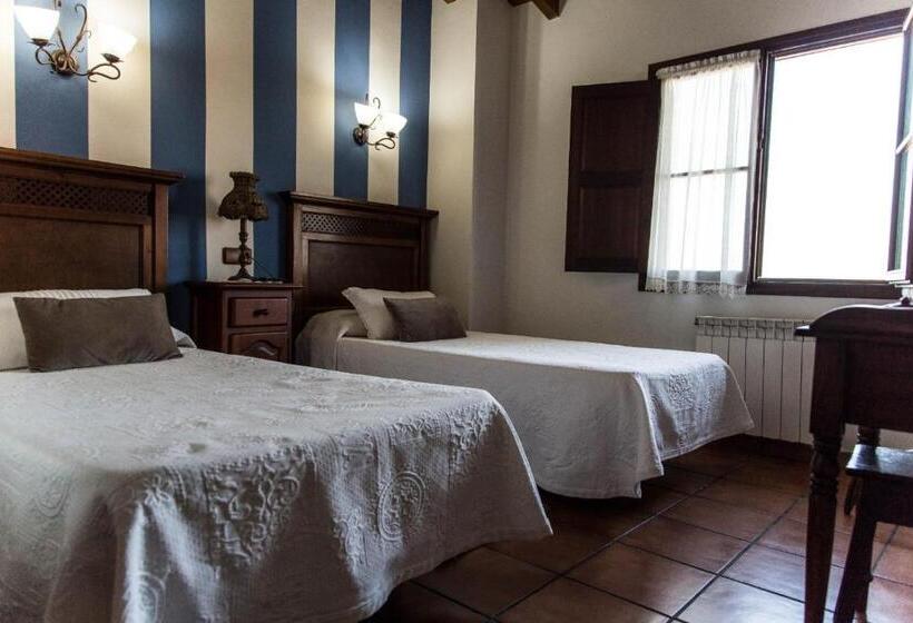 펜션 Casa De Aldea Los Duesos