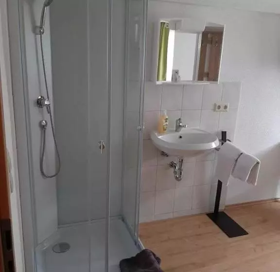 Gästehaus Apartments B & B27 Und Pension Waldhorn