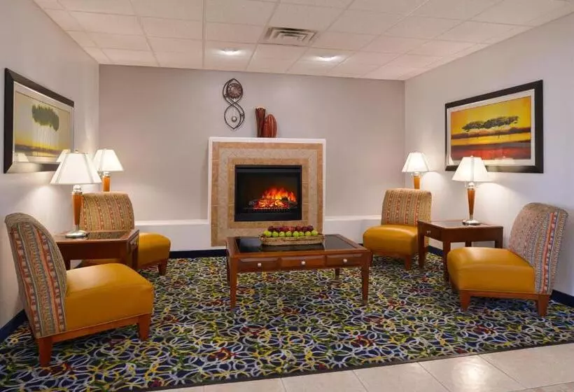 هتل Holiday Inn Express & Suites Alamosa, An Ihg