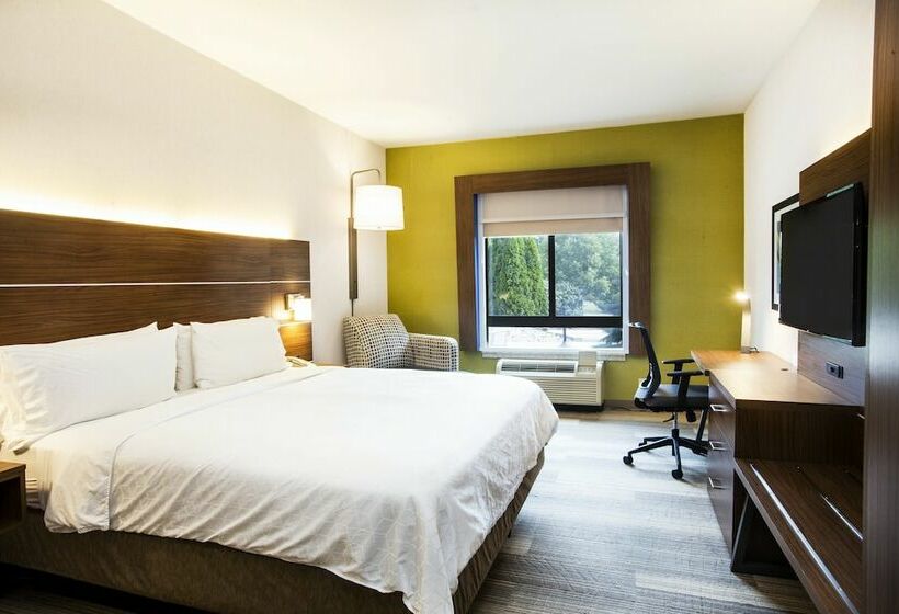 Holiday Inn Express Hotel & Suites Bethlehem Airport/allentown Area, An Ihg