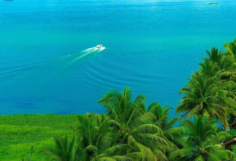 فندق Backwater Ripples Kumarakom