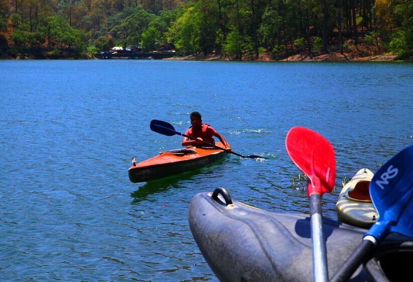 فندق Country Inn Sattal