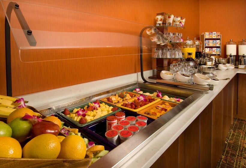 فندق Doubletree By Hilton  Sterling  Dulles Airport