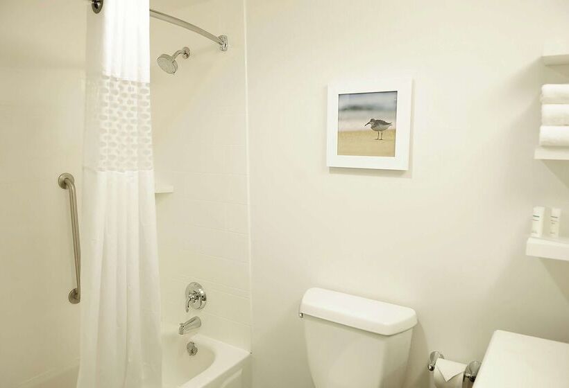 فندق Doubletree By Hilton  Sterling  Dulles Airport