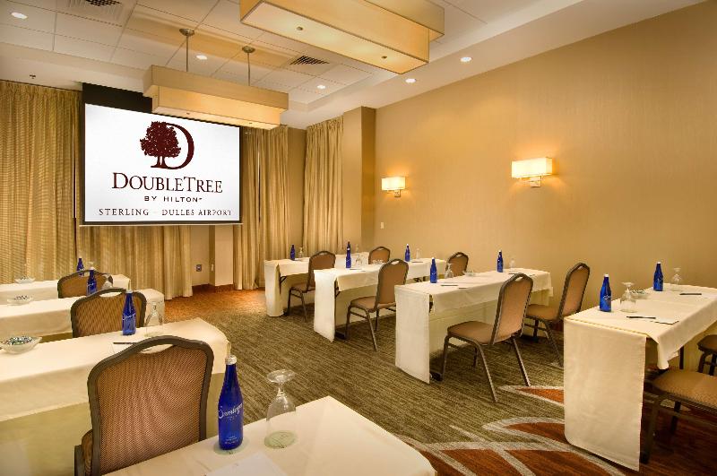 فندق Doubletree By Hilton  Sterling  Dulles Airport