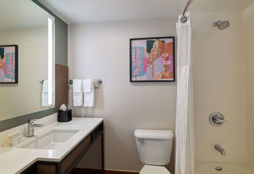 בית מלון כפרי Hilton Garden Inn Bloomington