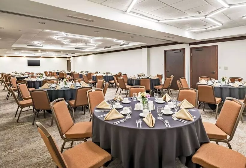 호텔 Hilton Garden Inn Granbury