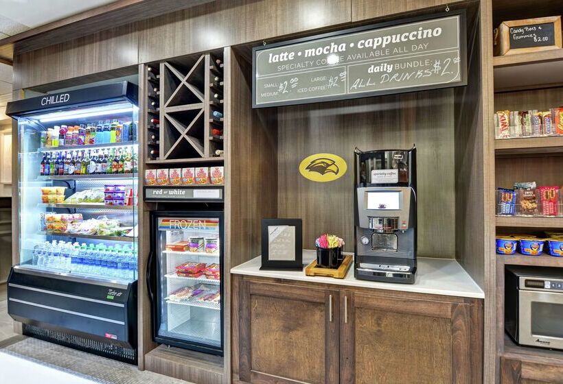 בית מלון כפרי Hilton Garden Inn Hattiesburg