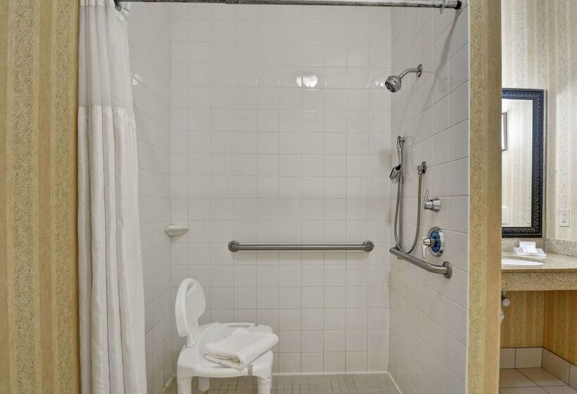 בית מלון כפרי Hilton Garden Inn Hattiesburg