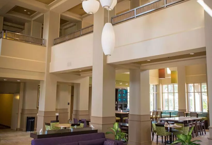 هتل Hilton Garden Inn Los Angeles Montebello