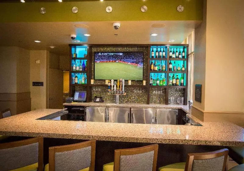 هتل Hilton Garden Inn Los Angeles Montebello