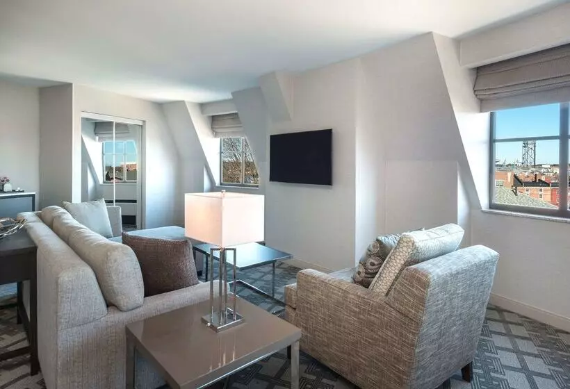 酒店 Hilton Garden Inn Portsmouth Downtown