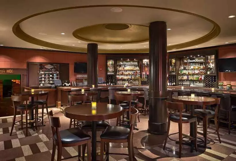 هتل Hilton President Kansas City