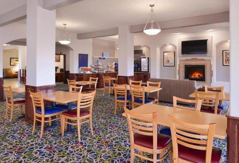 호텔 Holiday Inn Express & Suites Alamosa, An Ihg