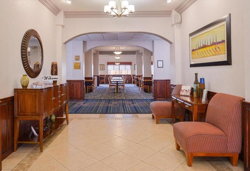 호텔 Holiday Inn Express & Suites Alamosa, An Ihg