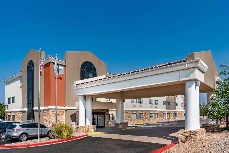 Holiday Inn Express Hotel & Suites Albuquerque   North Balloon Fiesta Park, An Ihg