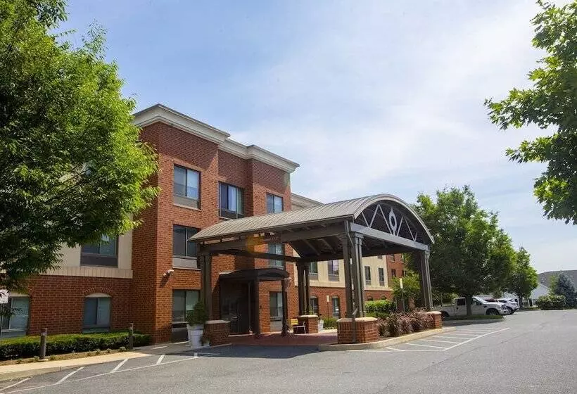 Holiday Inn Express Hotel & Suites Bethlehem Airport/allentown Area, An Ihg