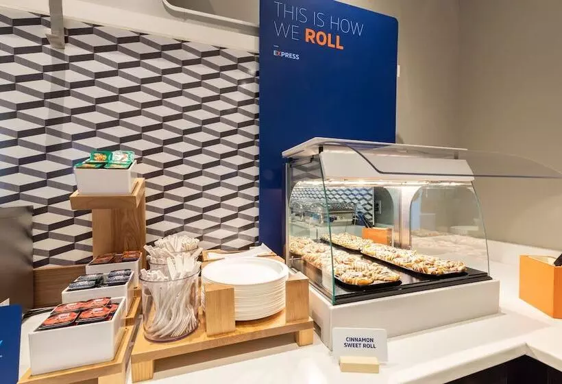 Holiday Inn Express Hotel & Suites Blythewood, An Ihg