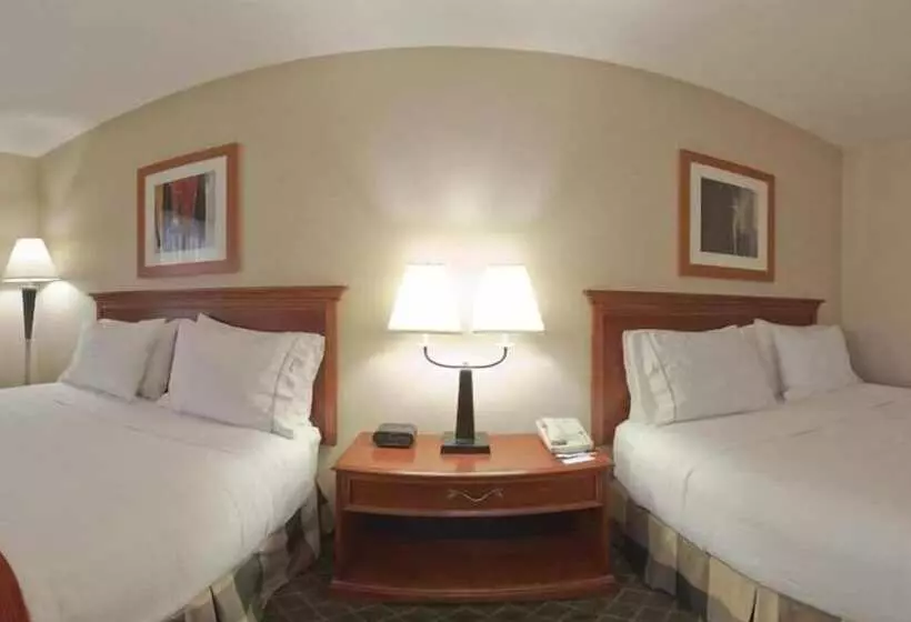 호텔 Holiday Inn Express & Suites Kent University Area By Ihg