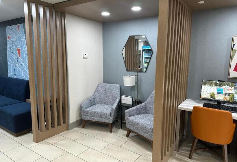 ホテル Holiday Inn Express Birmingham Irondale East, An Ihg