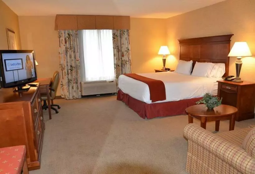 Отель Holiday Inn Express & Suites Bloomington, An Ihg