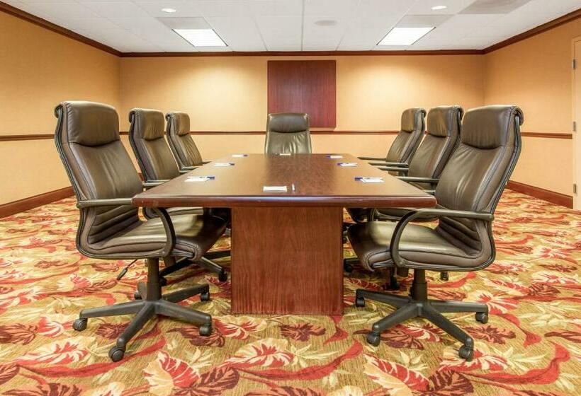 בית מלון כפרי Holiday Inn Express & Suites Bloomington, An Ihg